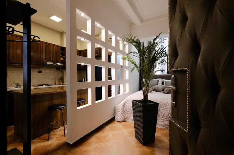 Superior Apartment with Sauna, Hot Tub and Terrace image 3