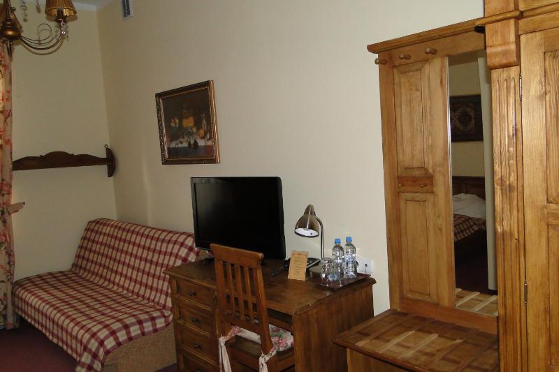 Family Room with Bath image 4