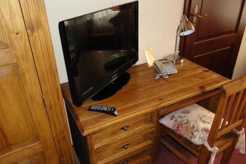 Single Room image 2