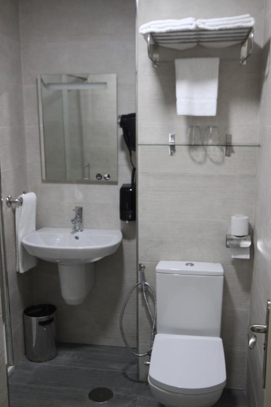 Single Room image 2