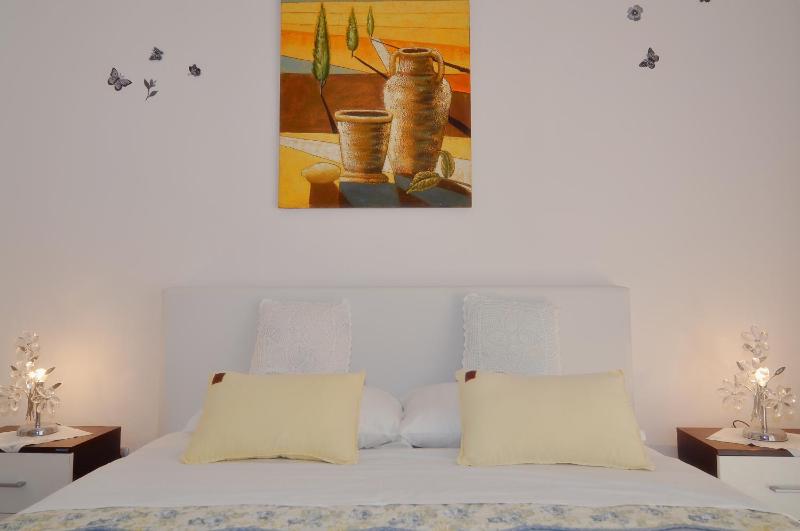 Double Room with Balcony and Sea View - without kitchen image 4