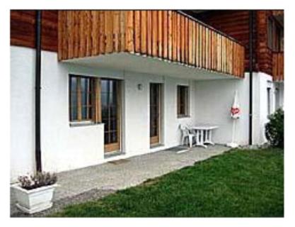 One-Bedroom Apartment image 3