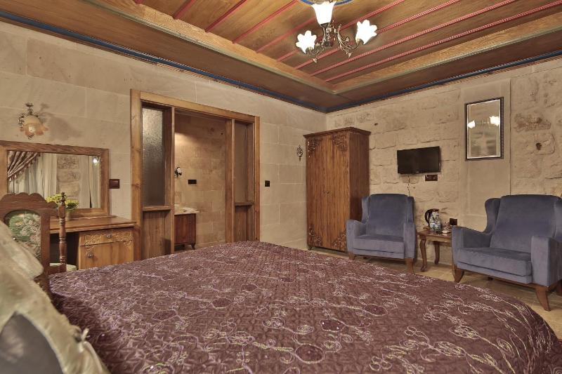 Double Stone Room with Courtyard View image 3