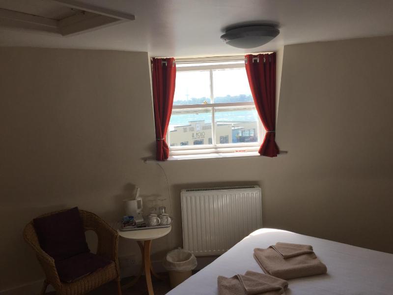 The Beach House - image 20