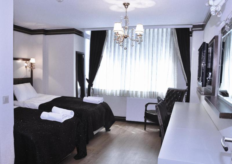 Deluxe Single Room image 3