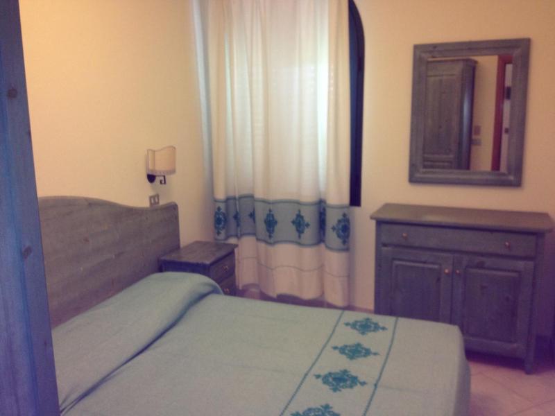 One-Bedroom Apartment (5 Adults) image 3