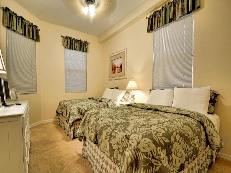 Harborview Grande Three Bedroom 267 - image 7