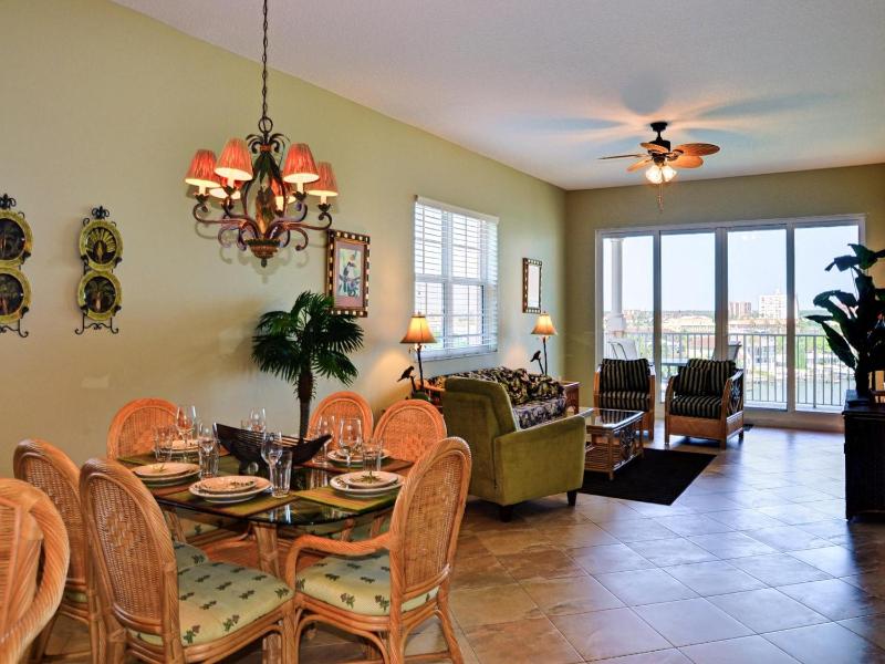 Harborview Grande Three Bedroom 267 - image 17