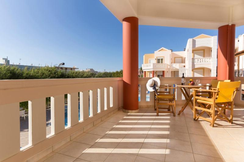 Suite with Pool View image 4