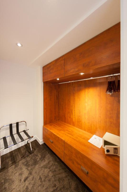 Junior Suite image 2