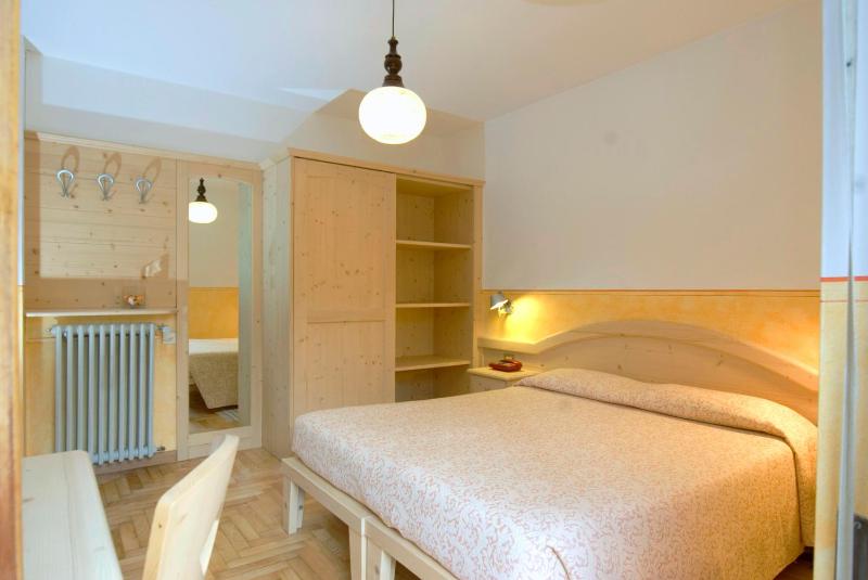 Superior Double or Twin Room image 3