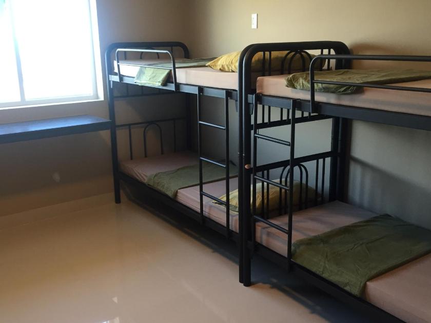 Giường Trong Phòng Ngủ Tập Thể 10 Giường Cho Cả Nam Lẫn Nữ Giường Trong Phòng Ngủ Tập Thể 10 Giường Cho Cả Nam Lẫn Nữ