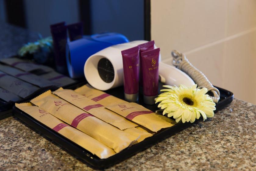 Phòng Superior Có Giường Cỡ King Nhìn Ra Cảnh Thành Phố Phòng Superior Có Giường Cỡ King Nhìn Ra Cảnh Thành Phố