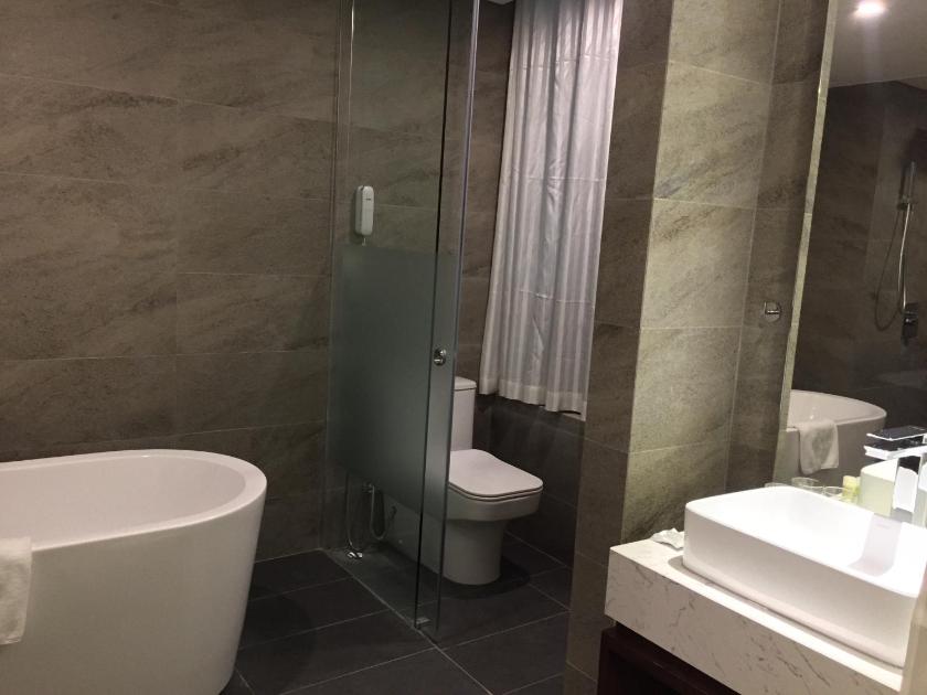 Suite Gia Đình Executive Nhìn Ra Biển