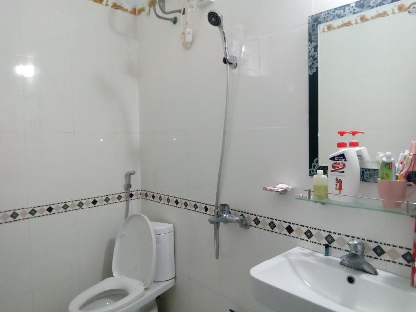 Giường Tầng Trong Phòng Ngủ Tập Thể Cho Nam Và Nữ