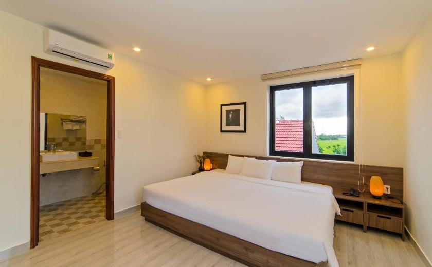 Phòng Có Giường Cỡ King Với Ban Công Phòng Có Giường Cỡ King Với Ban Công