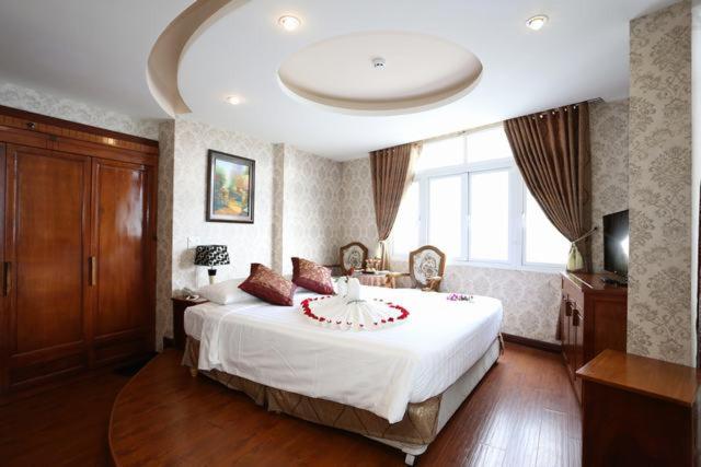 Suite Trăng Mật