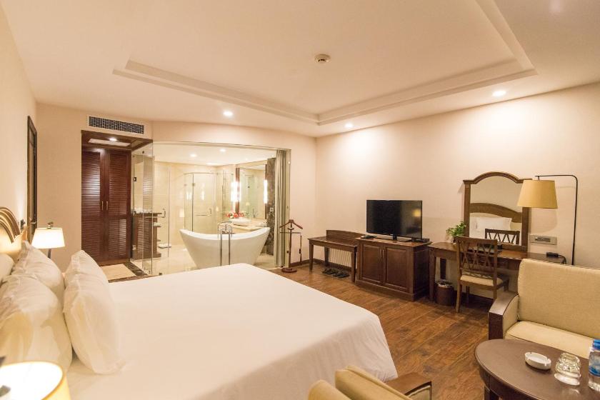 Suite Executive Nhìn Ra Biển Suite Executive Nhìn Ra Biển
