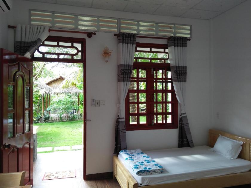 Bungalow Nhìn ra vườn