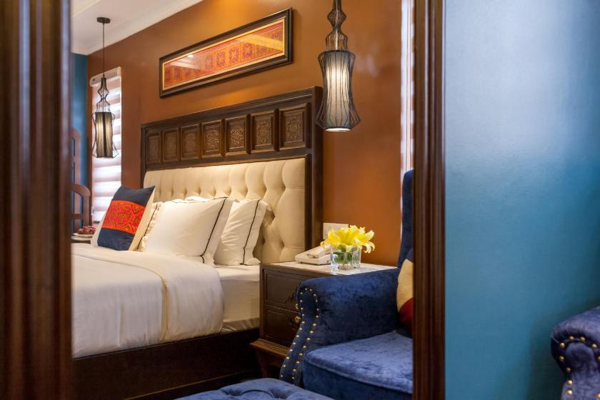 Phòng Deluxe Giường Đôi Có Ban Công Phòng Deluxe Giường Đôi Có Ban Công