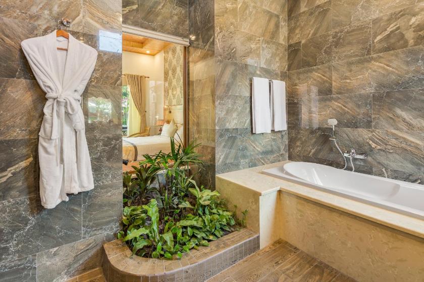 Phòng Giường Đôi Nhìn Ra Hồ Bơi