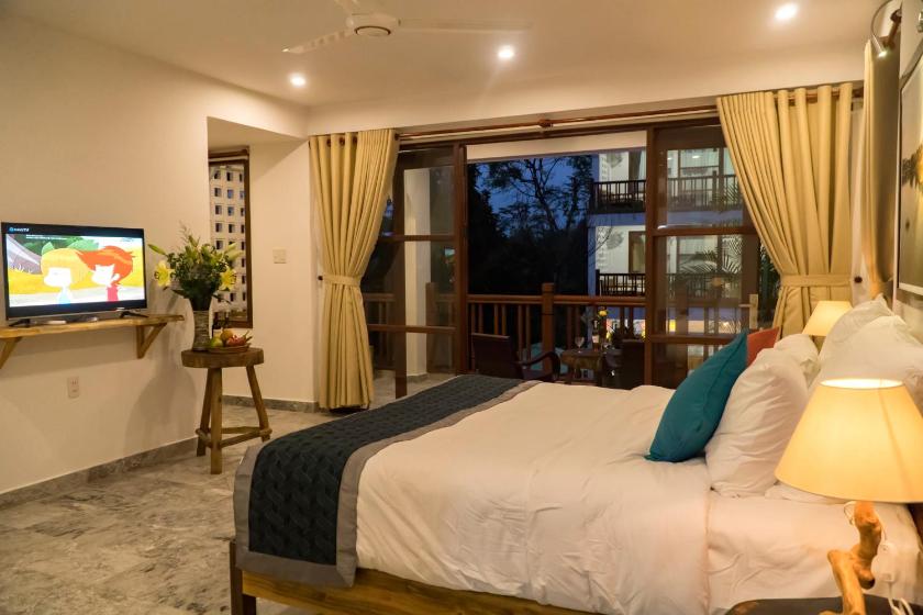 Phòng cho 3 người có Ban Công