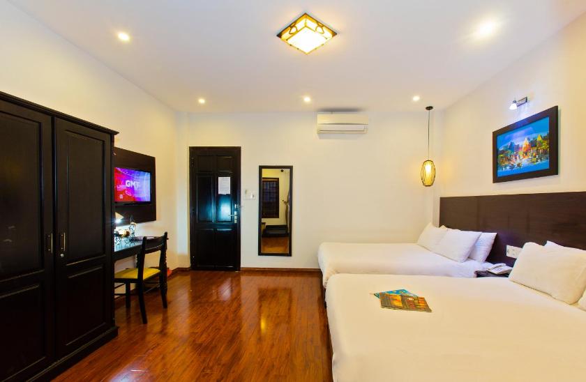 Phòng Deluxe 2 Giường Đơn Nhìn Ra Sông Phòng Deluxe 2 Giường Đơn Nhìn Ra Sông