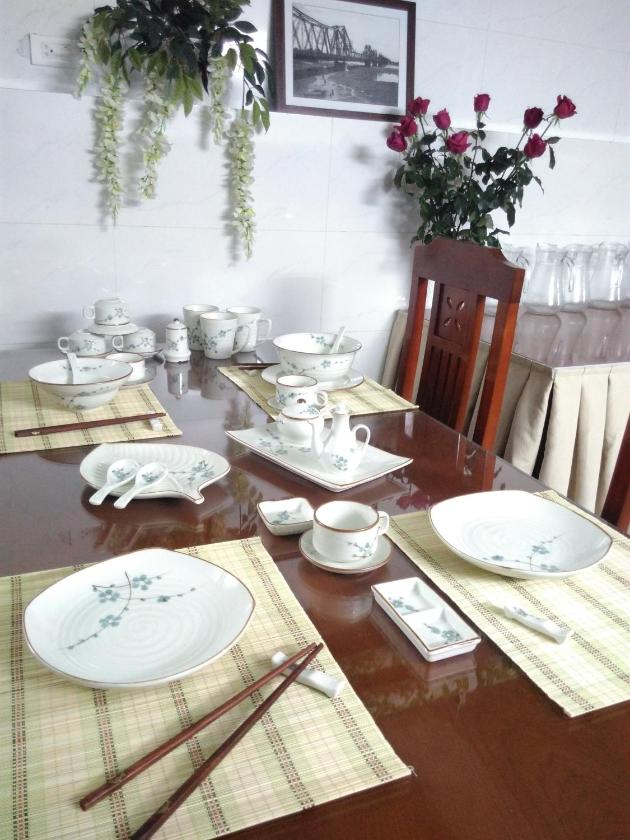 Phòng Deluxe Giường Đôi Có Ban Công