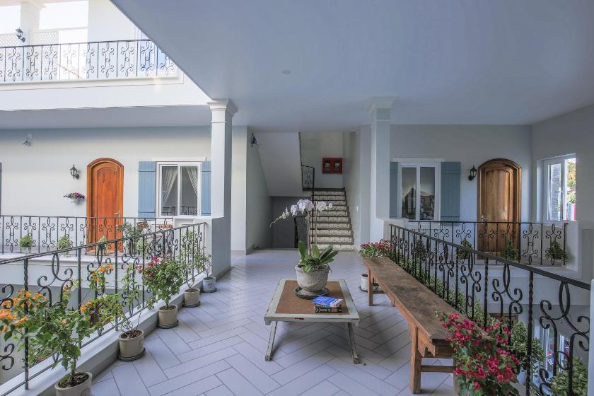 Phòng Superior 2 Giường Đơn Nhìn Ra Vườn Phòng Superior 2 Giường Đơn Nhìn Ra Vườn