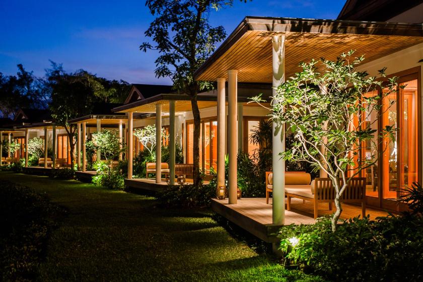 Phòng Nhìn Ra Vườn