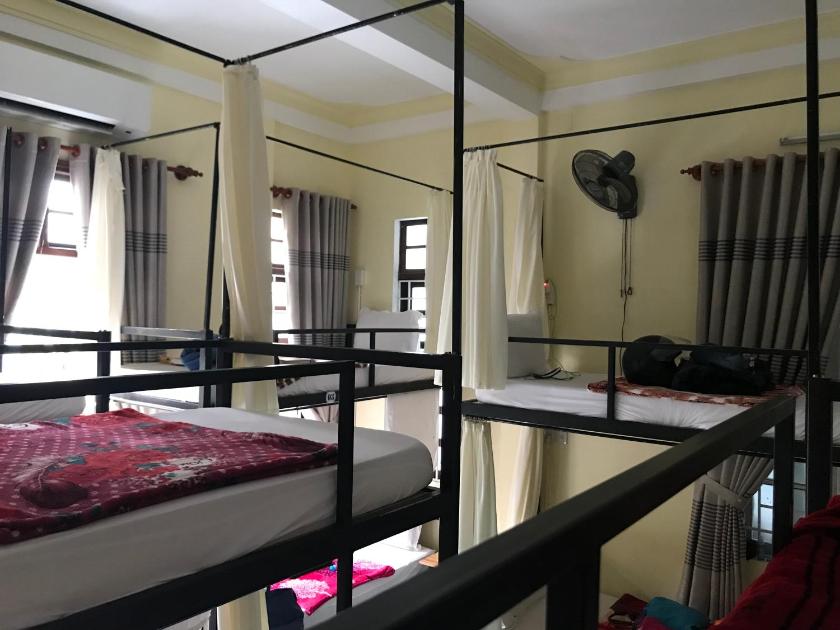 Giường trong Phòng ngủ tập thể 4 người