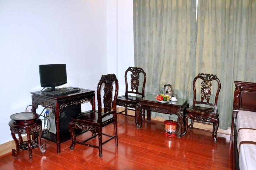 Phòng Gia Đình (4 Người Lớn)