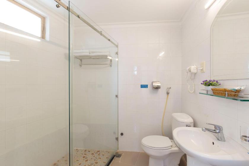 Phòng Gia Đình (4 Người Lớn) Phòng Gia Đình (4 Người Lớn)