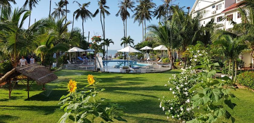 Bungalow (4 Người Lớn) Bungalow (4 Người Lớn)