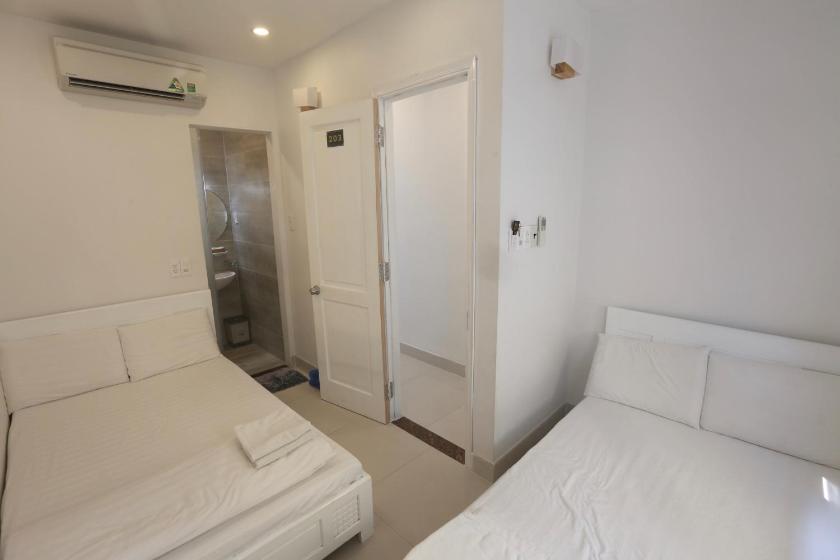 Phòng Tiêu Chuẩn 2 Giường Đơn  Phòng Tiêu Chuẩn 2 Giường Đơn