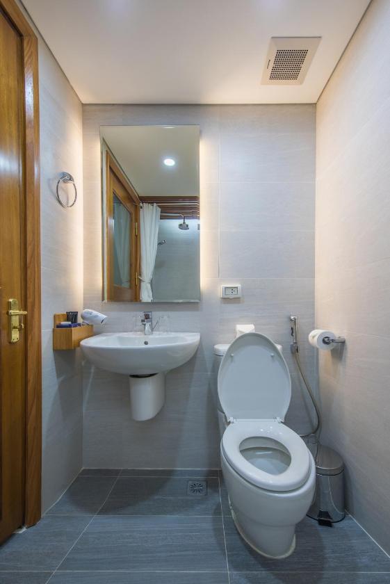 Phòng Superior Giường Đôi Cửa Sổ Trong Phòng Superior Giường Đôi Cửa Sổ Trong