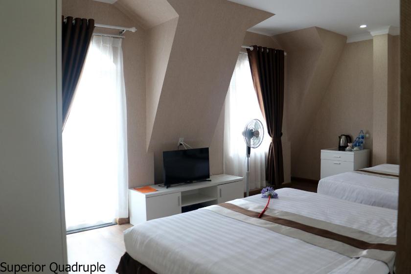Phòng Superior 4 Người Phòng Superior 4 Người
