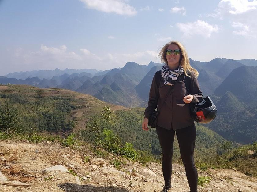 Phòng Ngủ Tập Thể 10 Giường Cho Cả Nam Và Nữ