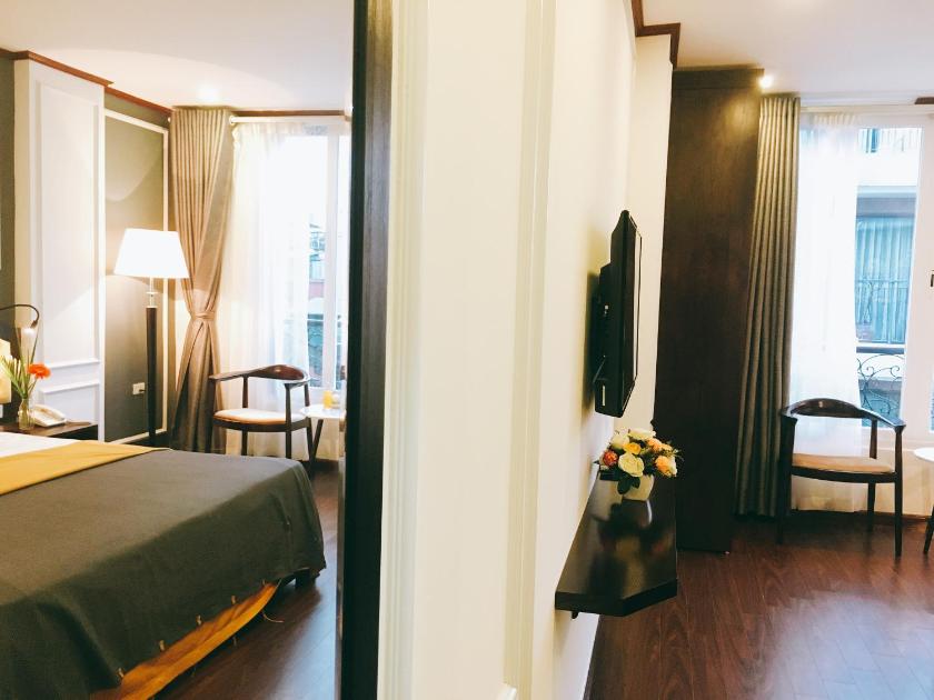 Suite Nhìn Ra Thành Phố