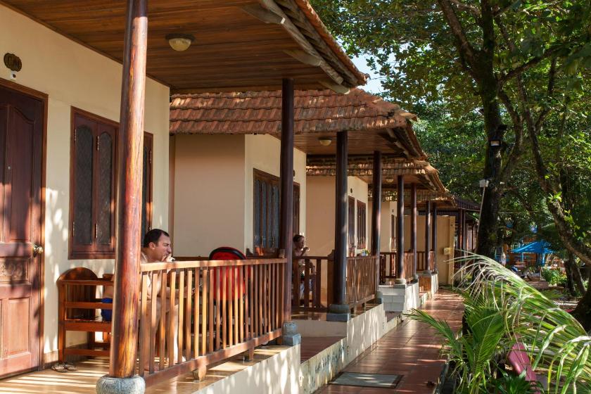 Bungalow - Nhìn Ra Bãi Biển