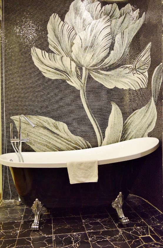 Suite Tuong Vi Suite Tuong Vi