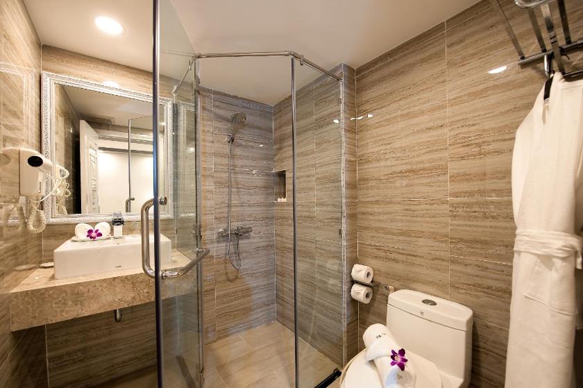 Phòng Deluxe Giường Đôi Không Có Cửa Sổ