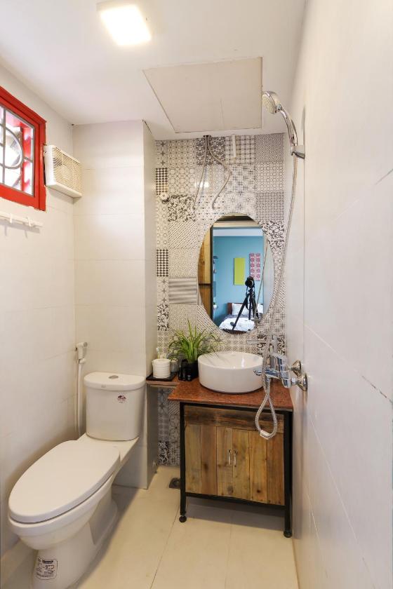 Phòng cho 3 người có Ban Công Phòng cho 3 người có Ban Công