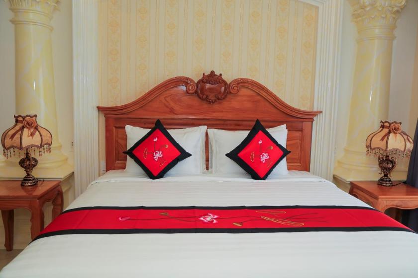 Suite Nhìn Ra Thành Phố