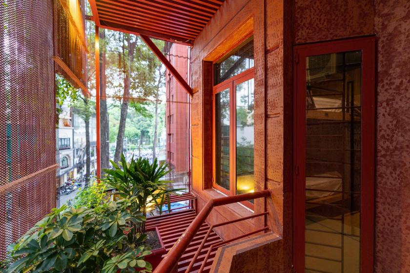 Giường Đơn Trong Phòng Ngủ Tập Thể Nữ