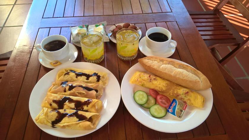 Phòng Giường Đôi Hạng Tiết Kiệm