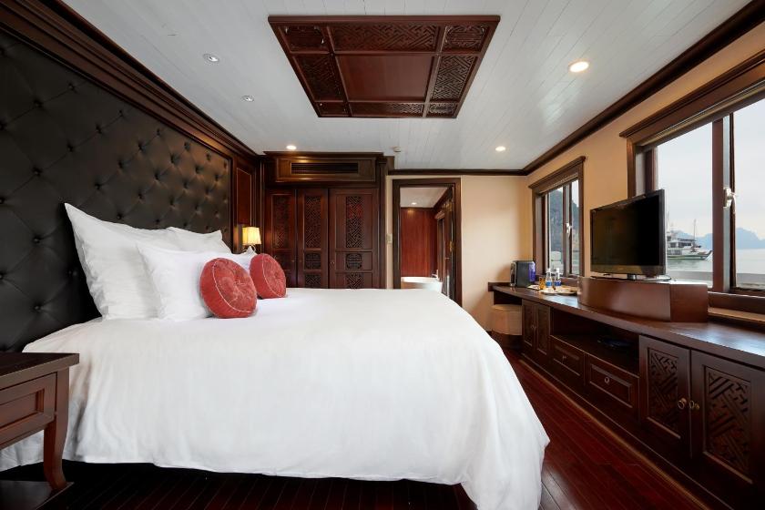 Premium Suite - 2 Ngày 1 Đêm