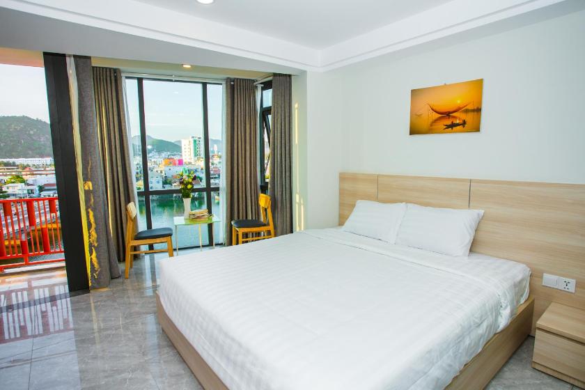 Suite Gia đình Nhìn ra Núi Suite Gia đình Nhìn ra Núi