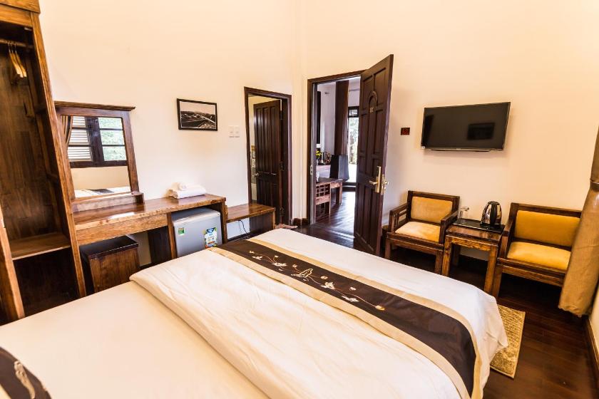 Phòng Deluxe Giường Đôi Phòng Deluxe Giường Đôi