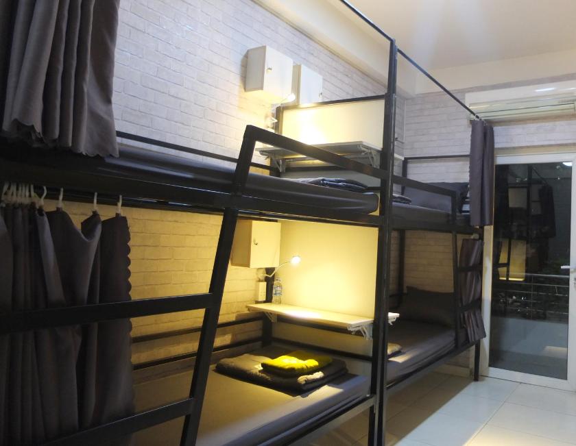 Giường trong Phòng ngủ Tập thể Nữ 12 Giường Giường trong Phòng ngủ Tập thể Nữ 12 Giường